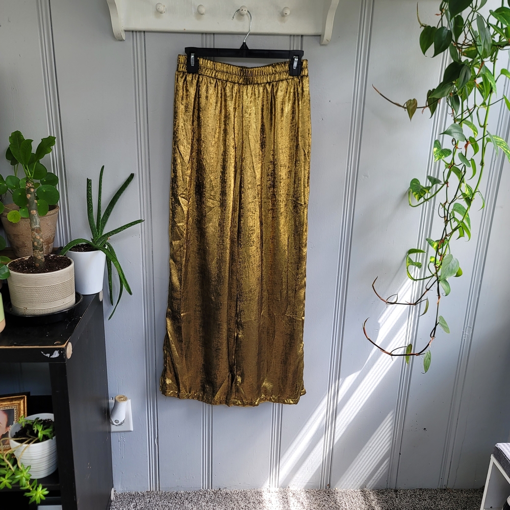 Elegant Gold Women's Pants